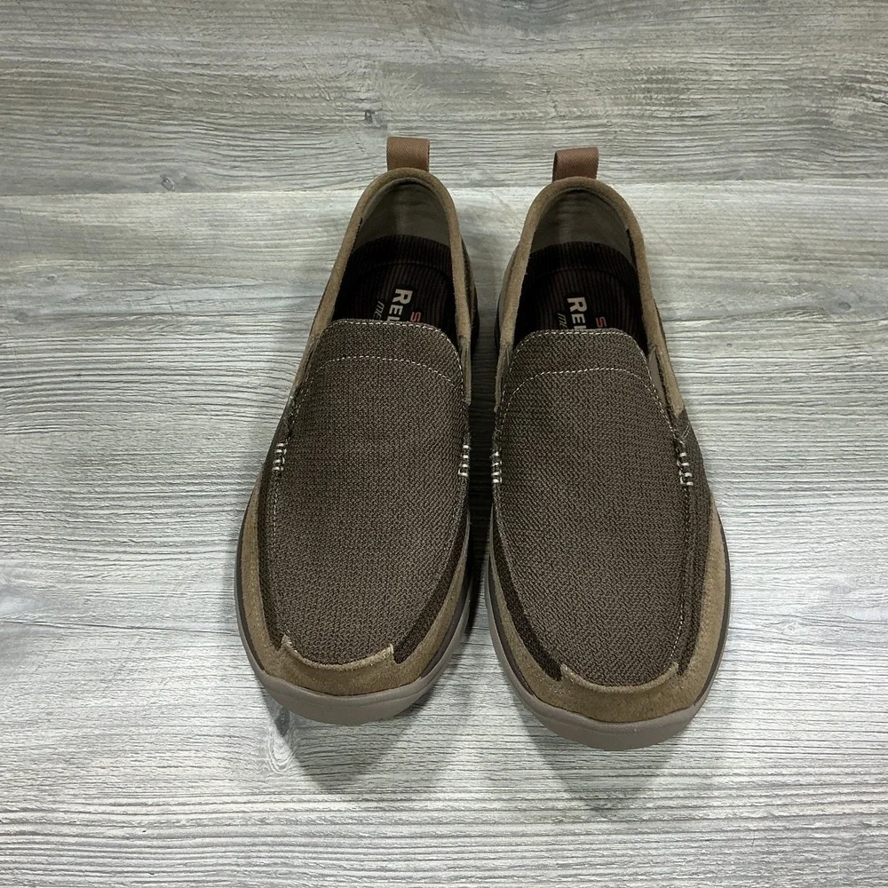 Skechers Relaxed Fit Superior Milford Slip On Leather Loafers 64365 Mens Size 11